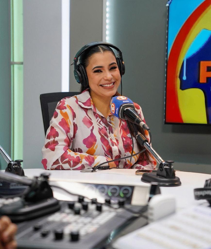 Sara bello en cuéntamelo